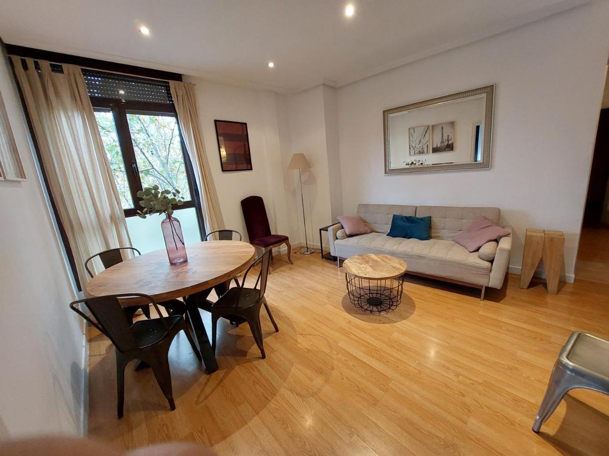 Apartament Glorieta Puerta De Toledo Madrid Dış mekan fotoğraf