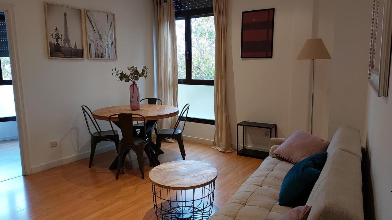 Apartament Glorieta Puerta De Toledo Madrid Dış mekan fotoğraf